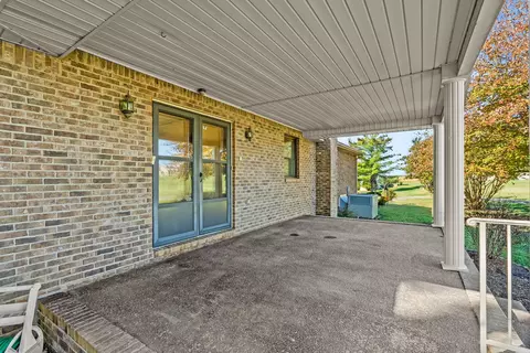 Exterior - 4540 Roy Cole Rd, Springfield, TN 37172 photo 12 of 17