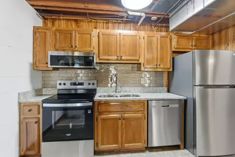 Kitchen - 4540 Roy Cole Rd, Springfield, TN 37172 photo 5 of 5