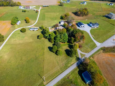 View/Area - 4540 Roy Cole Rd, Springfield, TN 37172 photo 1 of 7