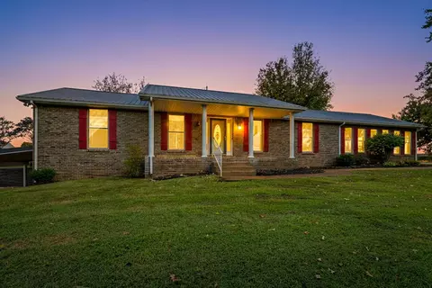 Exterior - 4540 Roy Cole Rd, Springfield, TN 37172 photo 2 of 17