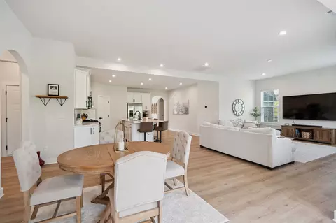 Dining - 4031 Oglethorpe Dr, Franklin, TN 37064 photo 1 of 4
