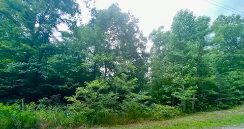 3482 Chapel Hill Rd, Crawford, TN 38554