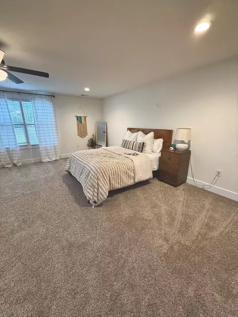 Bedroom - 162 Vantrease Rd, Cottontown, TN 37048 photo 4 of 5