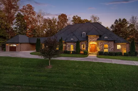 170 Litchfield Ln NW, Cleveland, TN 37312
