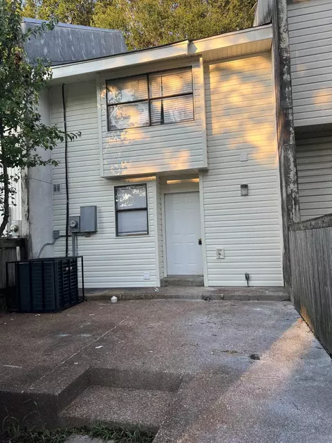 2785 Carol Trace Walk Rd #31, Memphis, TN 38115