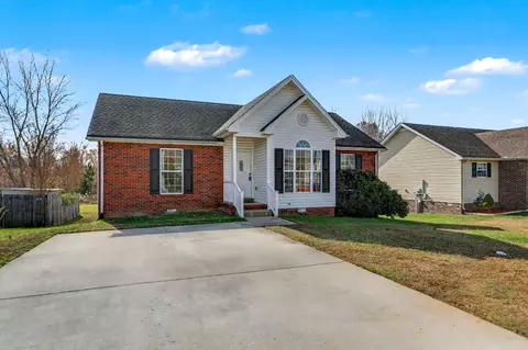 732 Shelby Lynn Dr, Springfield, TN 37172