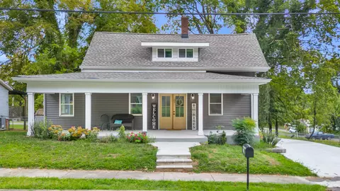 215 Forrest Ave, Athens, TN 37303