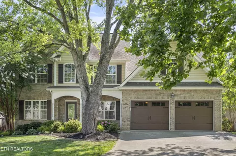 10820 Parkgate Ln, Knoxville, TN 37934