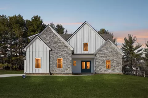 281 Estates Dr, Smithville, TN 37166