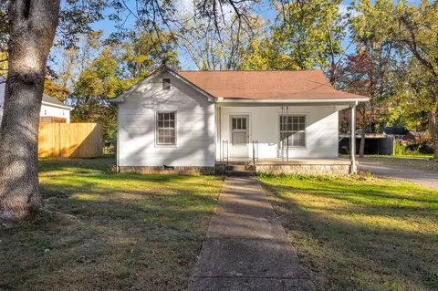 Exterior - 415 4th Ave, Murfreesboro, TN 37130 photo 1 of 10