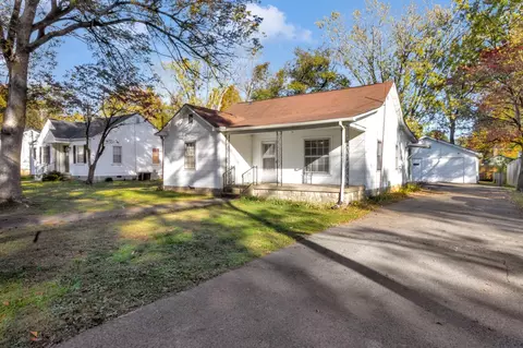 Exterior - 415 4th Ave, Murfreesboro, TN 37130 photo 6 of 10