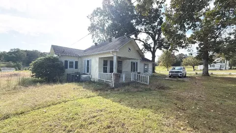 1678 Mike Muncey Rd, Mcminnville, TN 37110