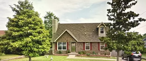 608 Doane Dr, Clarksville, TN 37042