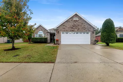 1465 Woodside Dr, Lebanon, TN 37087