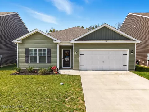 239 Eclipse Ln, Knoxville, TN 37924