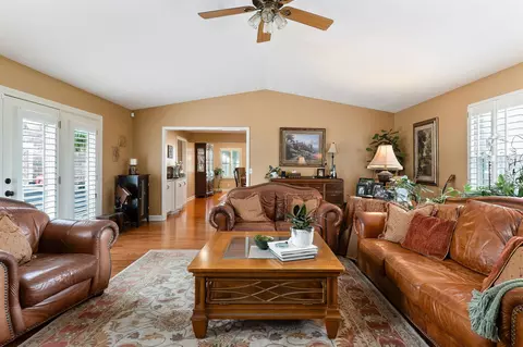 Living - 1051 Herman Lance Rd, Morrison, TN 37357 photo 3 of 3