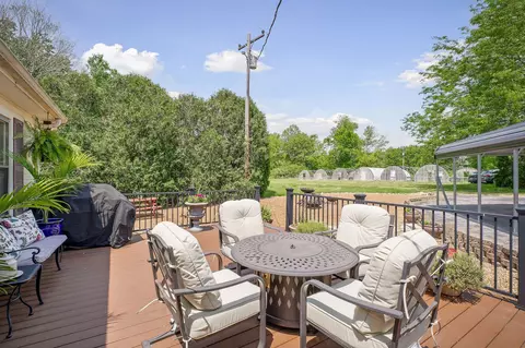 Exterior - 1051 Herman Lance Rd, Morrison, TN 37357 photo 7 of 9