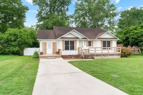 114 Bradbury Ct, Tullahoma, TN 37388