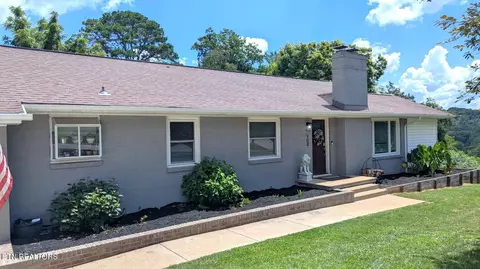 908 Wedgewood Rd, Knoxville, TN 37914