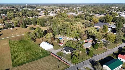 304 Church St, Lafayette, TN 37083