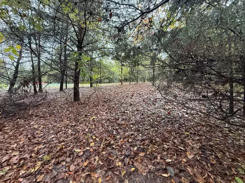 35 Poplar Dr, Sweetwater, TN 37874