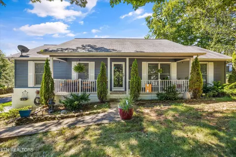 101 Telemann Ln, Oak Ridge, TN 37830