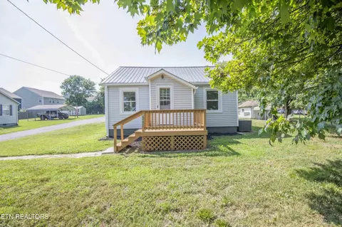 1920 Morganton Rd, Maryville, TN 37801