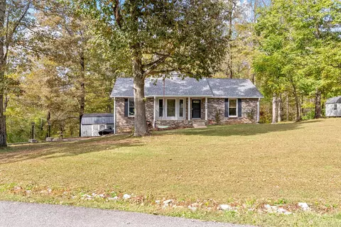 1149 Hunting Creek Ct, Clarksville, TN 37042