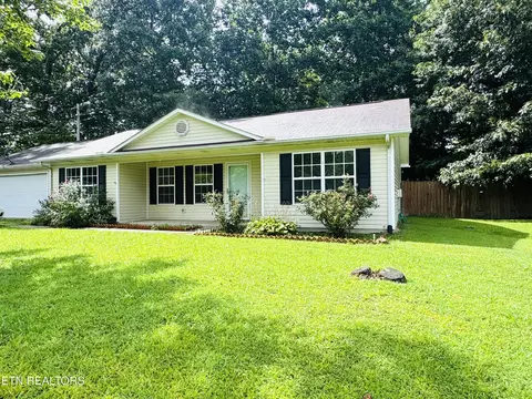 276 Parkview Dr, Oneida, TN 37841 photo 2
