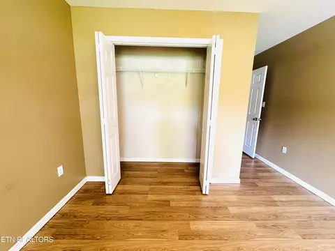 276 Parkview Dr, Oneida, TN 37841 photo 13