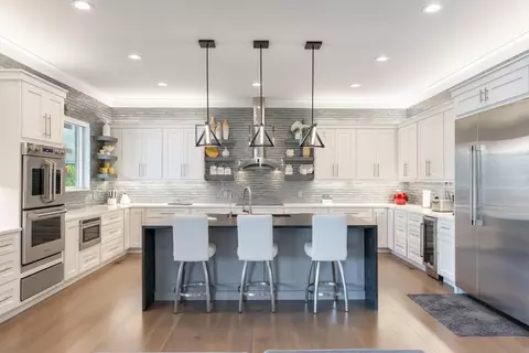 Kitchen - 290 Edgewater Way, Jasper, TN 37347 photo 2 of 9