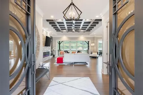 Entry Way - 290 Edgewater Way, Jasper, TN 37347 photo 1 of 9