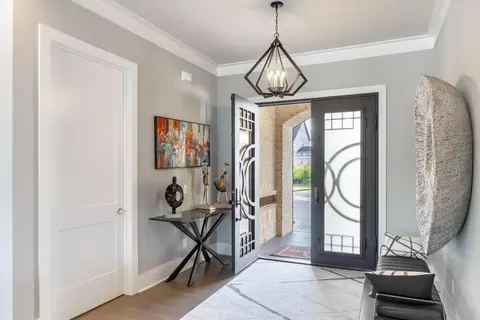 Entry Way - 290 Edgewater Way, Jasper, TN 37347 photo 2 of 9