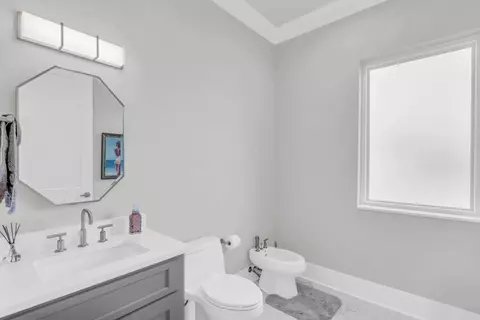 Bath - 290 Edgewater Way, Jasper, TN 37347 photo 2 of 14