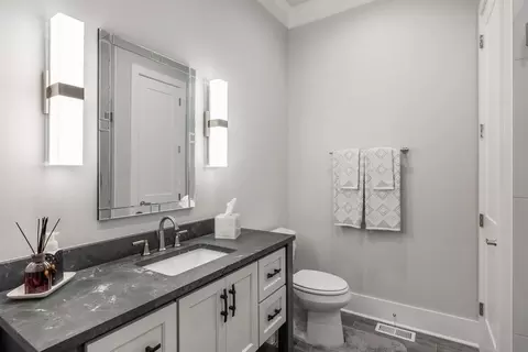 Bath - 290 Edgewater Way, Jasper, TN 37347 photo 9 of 14