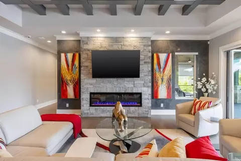 Living - 290 Edgewater Way, Jasper, TN 37347 photo 3 of 7