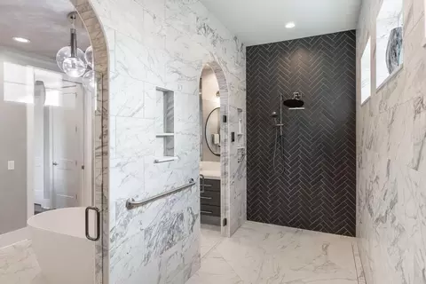 Bath - 290 Edgewater Way, Jasper, TN 37347 photo 7 of 14