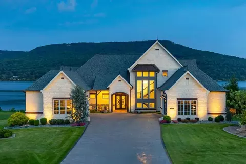 Exterior - 290 Edgewater Way, Jasper, TN 37347 photo 2 of 24
