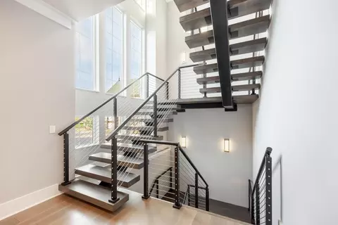 Entry Way - 290 Edgewater Way, Jasper, TN 37347 photo 5 of 9