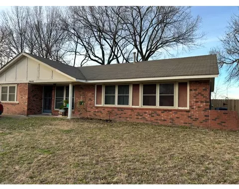 4660 Vincent Rd, Millington, TN 38053
