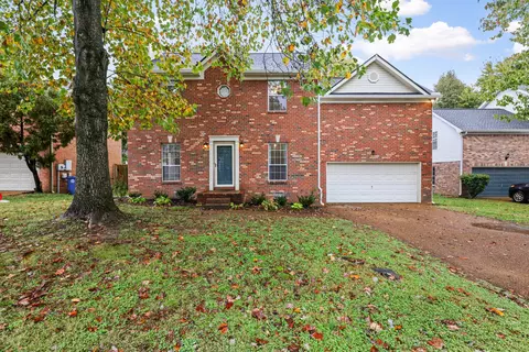 617 Independence Dr E, Franklin, TN 37067