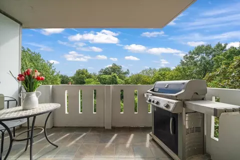 1960 N Parkway Ave #510, Memphis, TN 38112