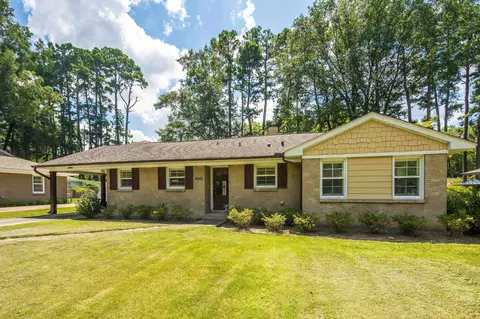 4543 Charleswood Ave, Memphis, TN 38117