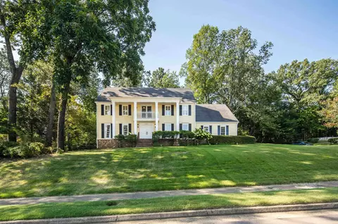 8635 Sycamore Trail Dr, Germantown, TN 38139