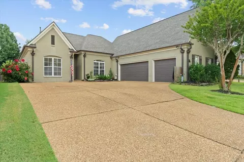 168 W Porter Run Dr, Collierville, TN 38017