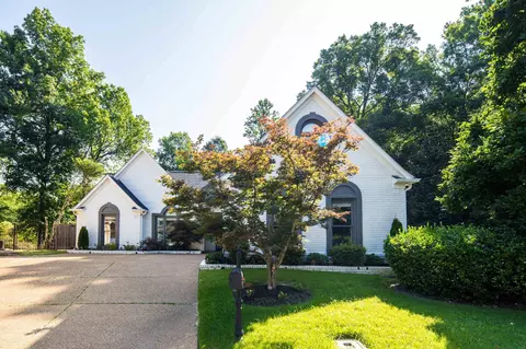 8528 Grabersbridge Cv, Germantown, TN 38139