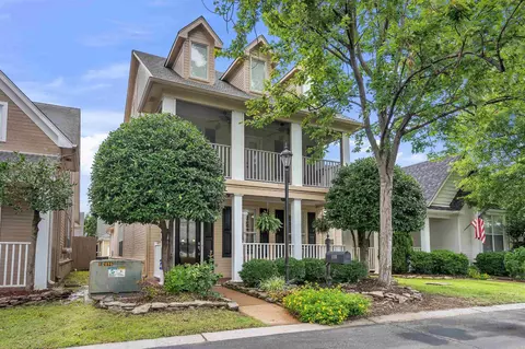 1331 Harbor Park Dr, Memphis, TN 38103