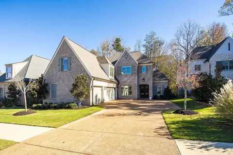 125 Magnolia Park Dr, Rossville, TN 38066