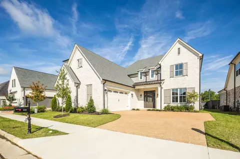 123 Peyton Run Loop, Collierville, TN 38017