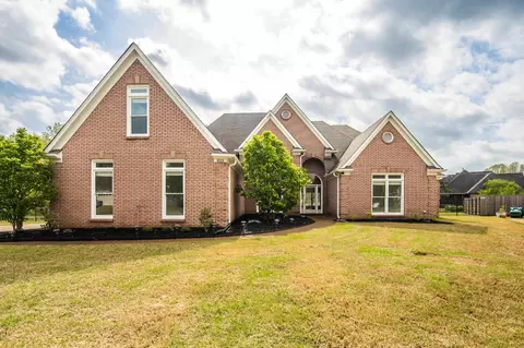625 Bechers Brook Cv, Collierville, TN 38017